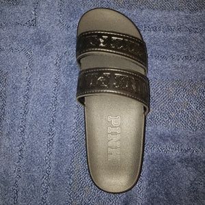 Victoria Secret NWOT slides